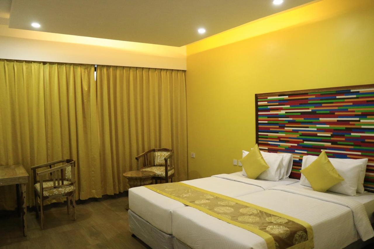 Cosmopolitan Hotels Madurai Exterior foto